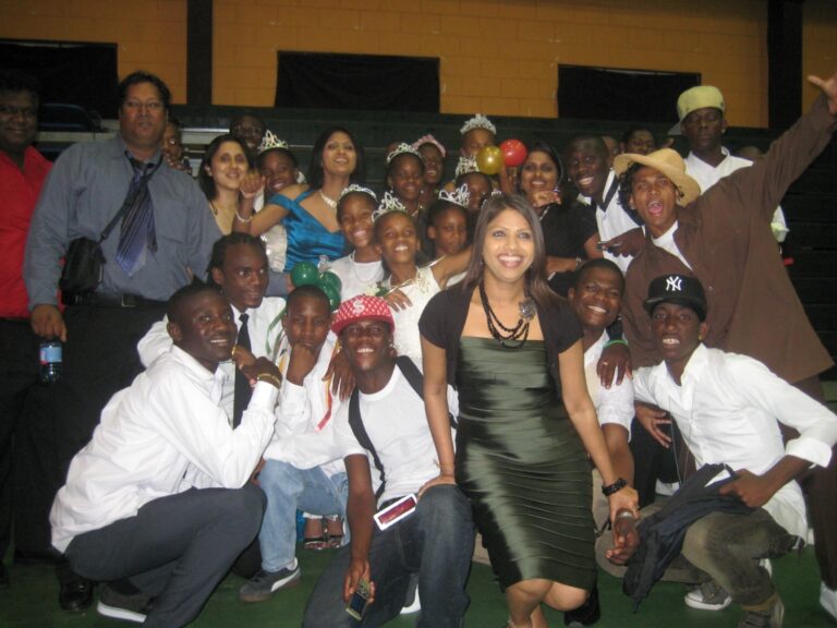 GFLF members with some of the children -Marian's Home, Jesus Cares family Cottage and others