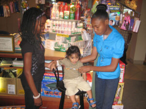 Gift For Life Foundation Trincity Mall outing, December 2009 — photograph 5