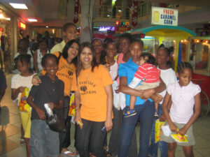 Gift For Life Foundation Trincity Mall outing, December 2009 — photograph 63