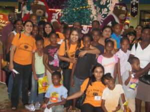 Gift For Life Foundation Trincity Mall outing, December 2009 — photograph 67