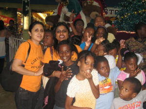 Gift For Life Foundation Trincity Mall outing, December 2009 — photograph 77