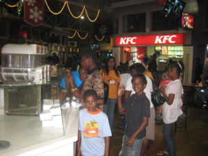 Gift For Life Foundation Trincity Mall outing, December 2009 — photograph 81