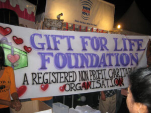 Gift For Life Foundation 2009 raffle drawing photograph 42