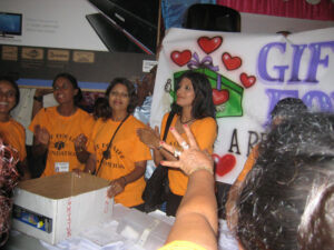 Gift For Life Foundation 2009 raffle drawing photograph 62